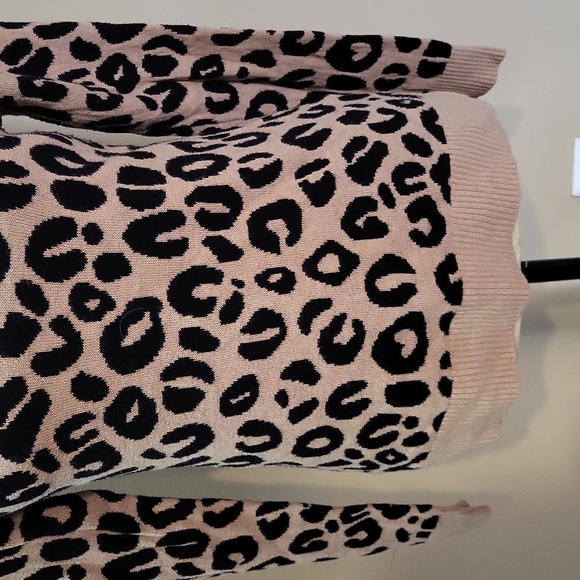 A New Day Leopard Print Sweater - Picture 6 of 10